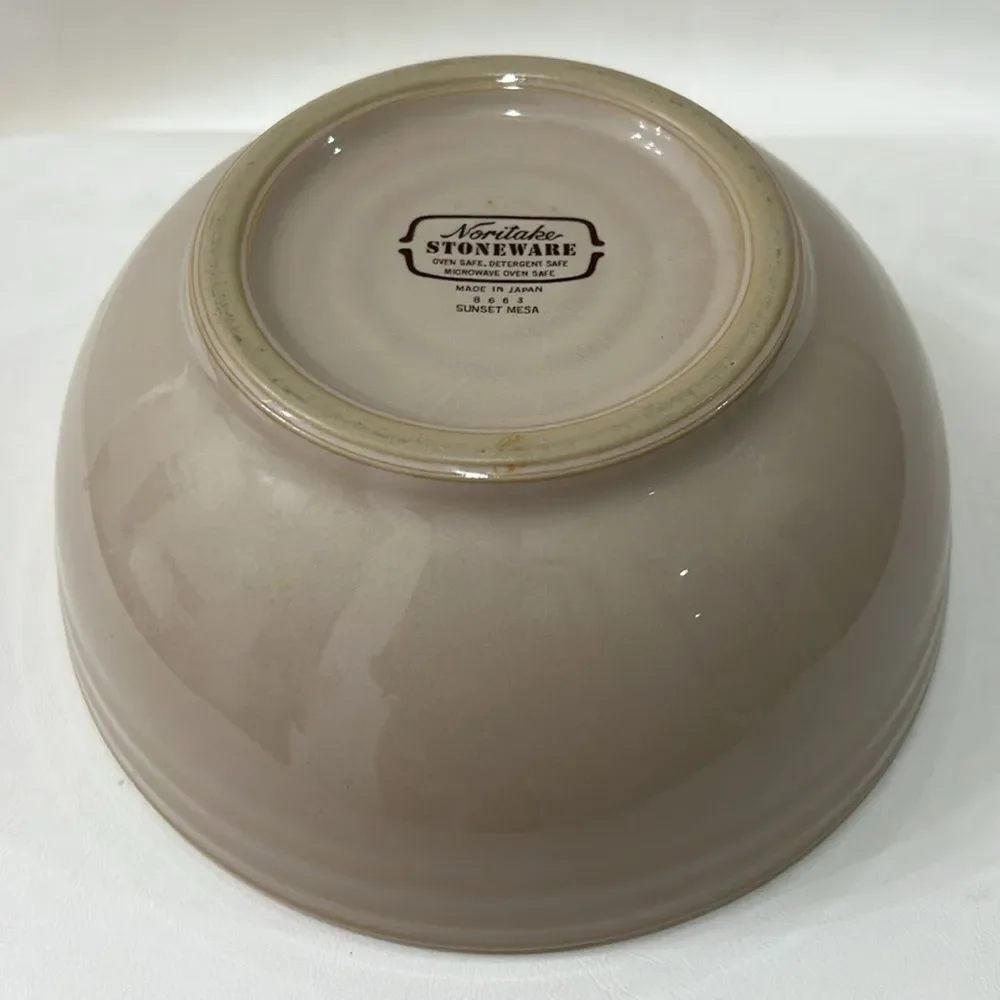 Noritaki Stoneware Sunset Mesa Cream Tan Serveing Bowl 7 3/4 In Round 3 5/8 Tall